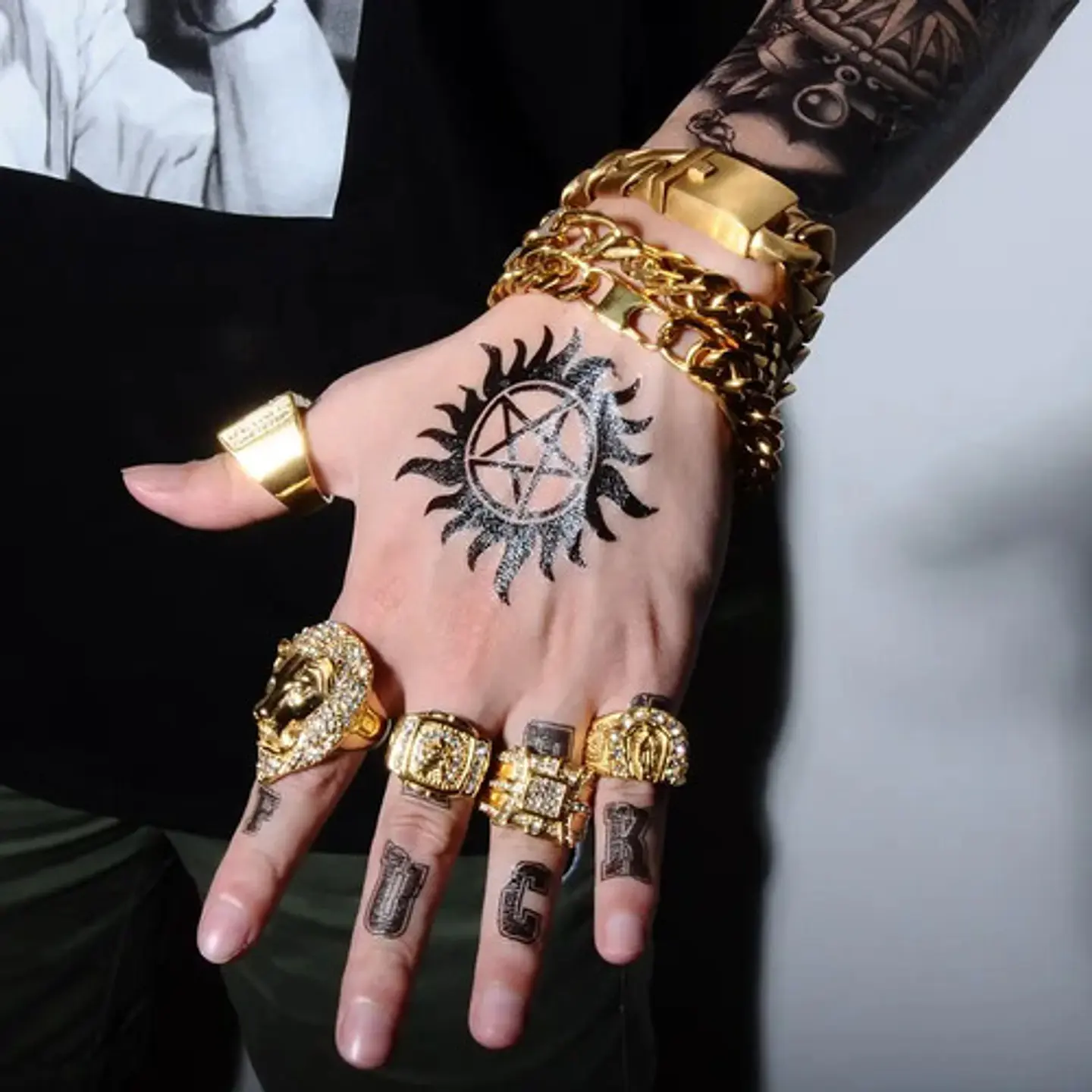 Anillo Para Hombre Con Piedras Caballo Hip Hop De Color Oro 7