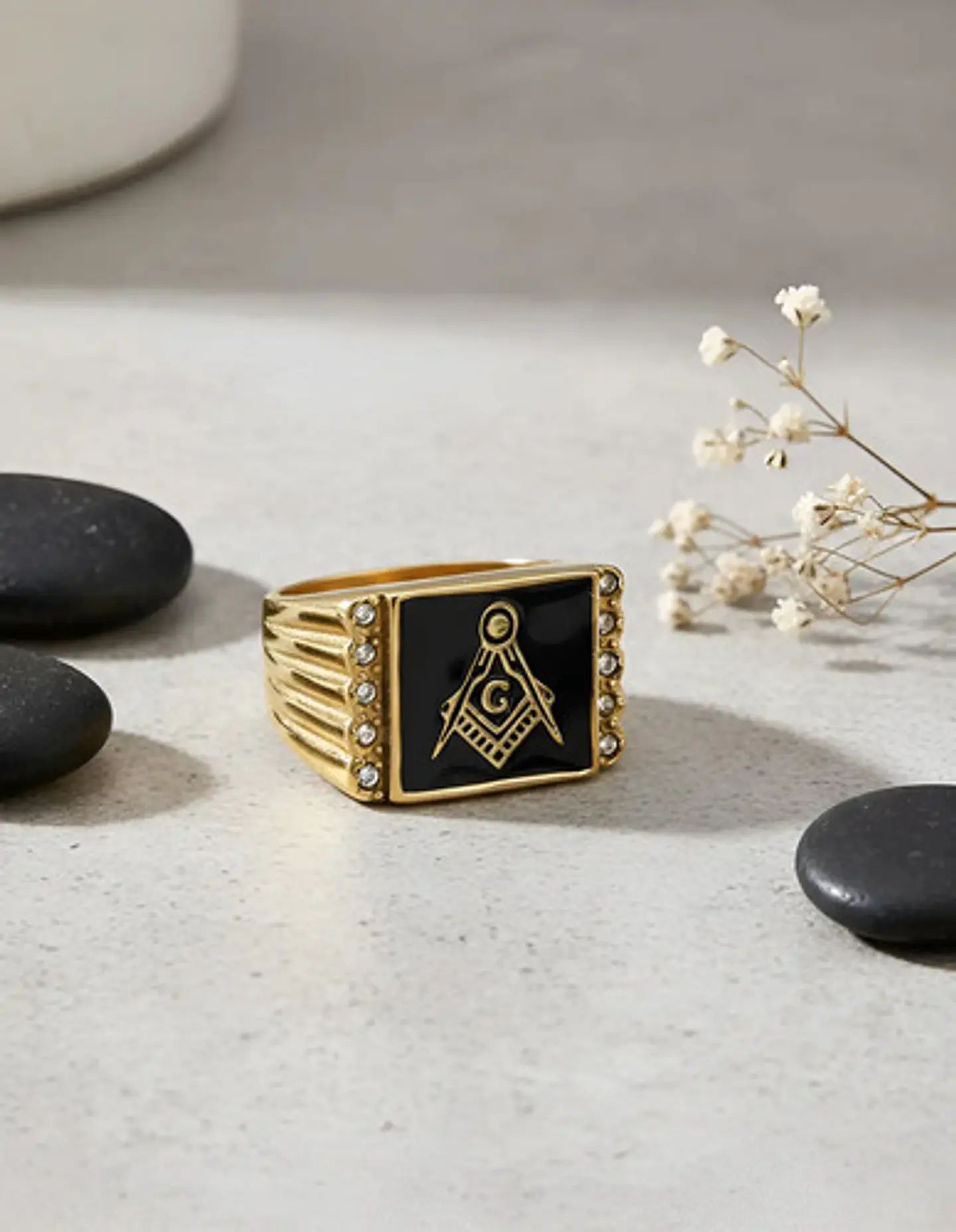 Anillo Para Hombres Acero De Color Oro Símbolo Masón Piedras 5
