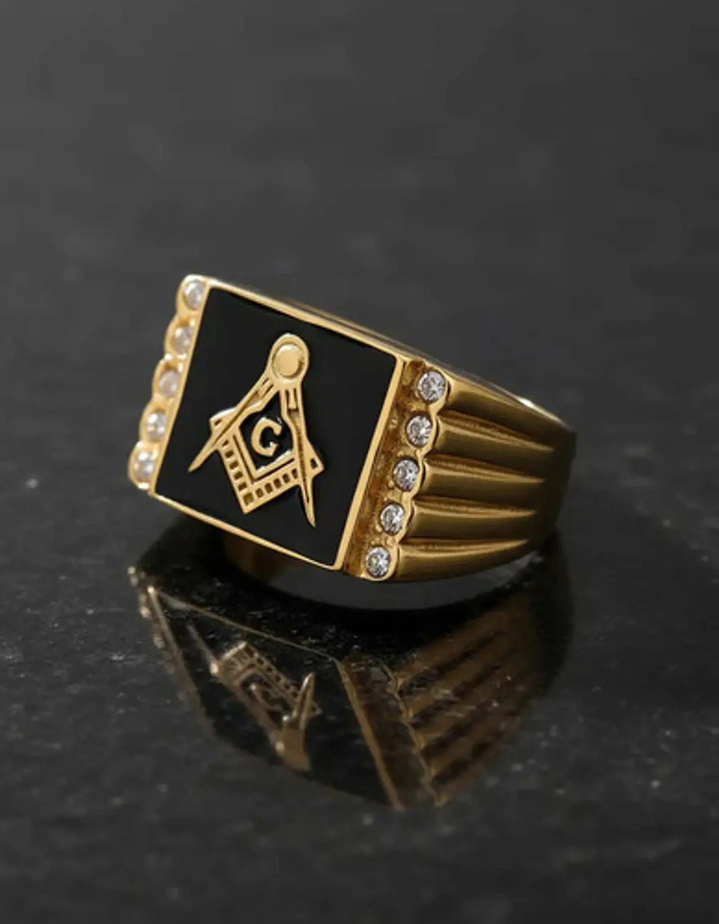 Anillo Para Hombres Acero De Color Oro Símbolo Masón Piedras 8