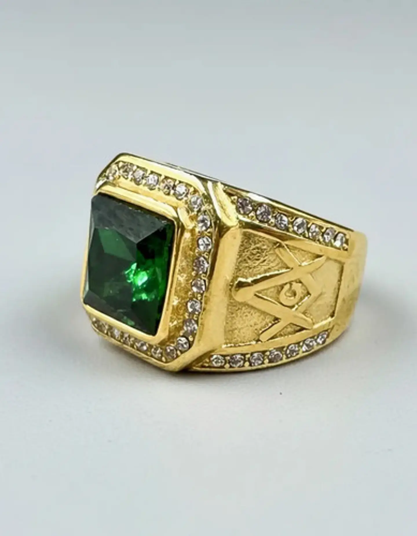 Anillo Mason Para Hombre Con Piedra Cz Color Oro De Acero 5
