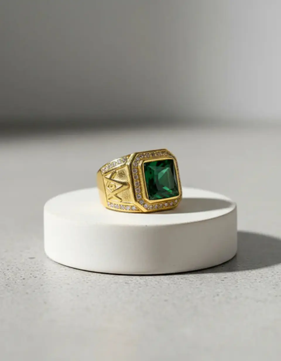Anillo Mason Para Hombre Con Piedra Cz Color Oro De Acero 8