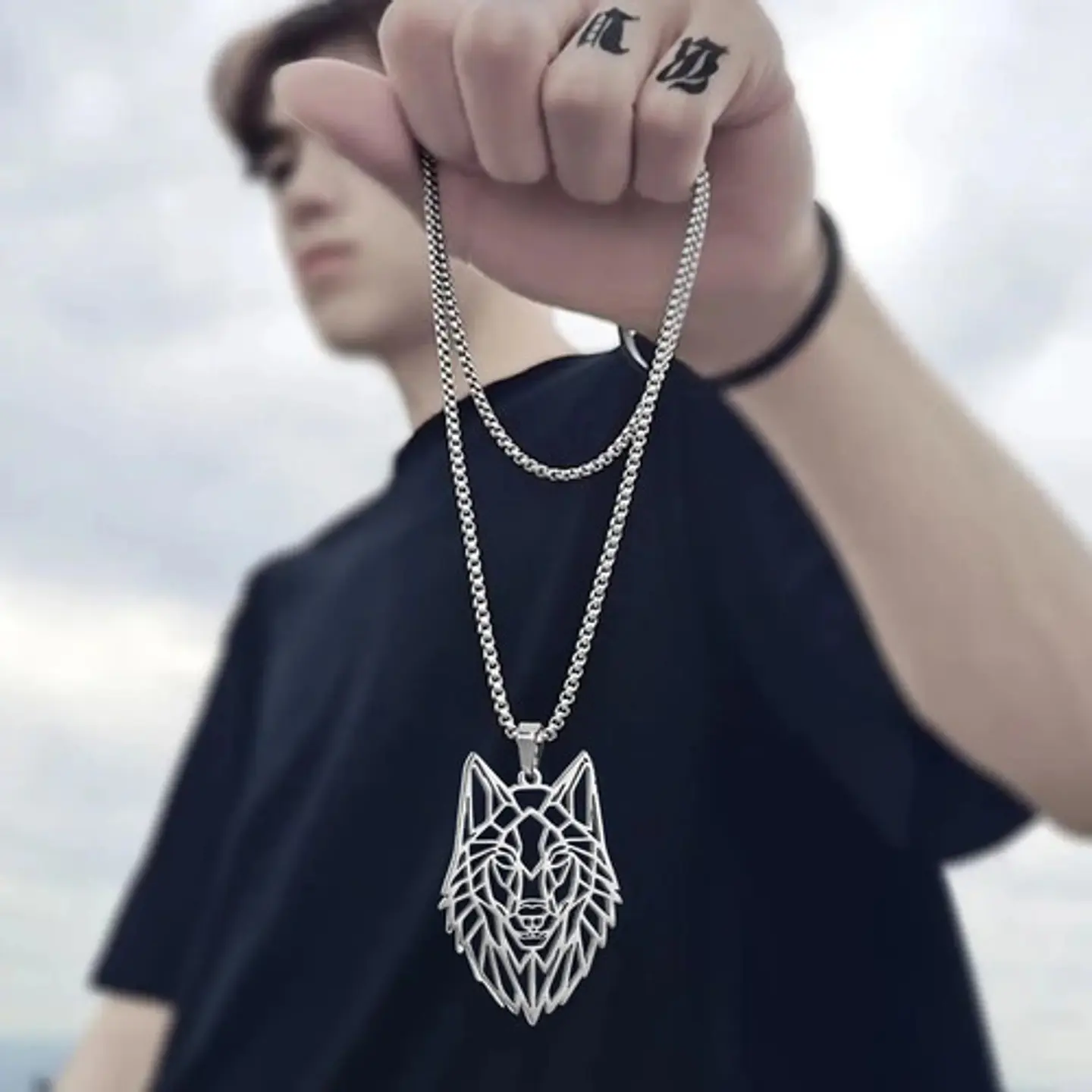 Collar Para Hombre Y Mujer Con Dije Origami Lobo Vikingo 6