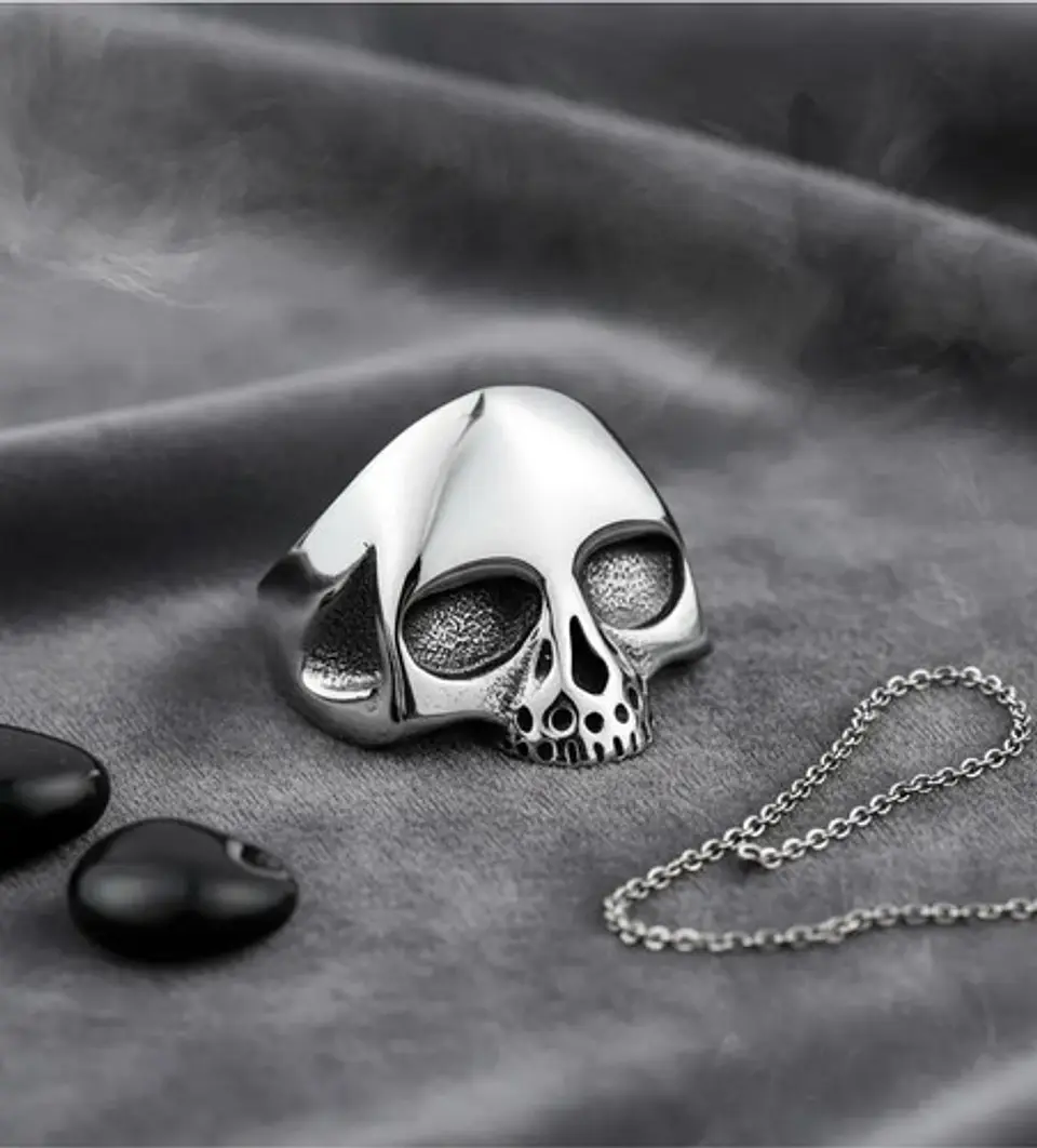 Anillo Para Hombre Y Mujer Cráneo Calavera Acero Color Plata 2