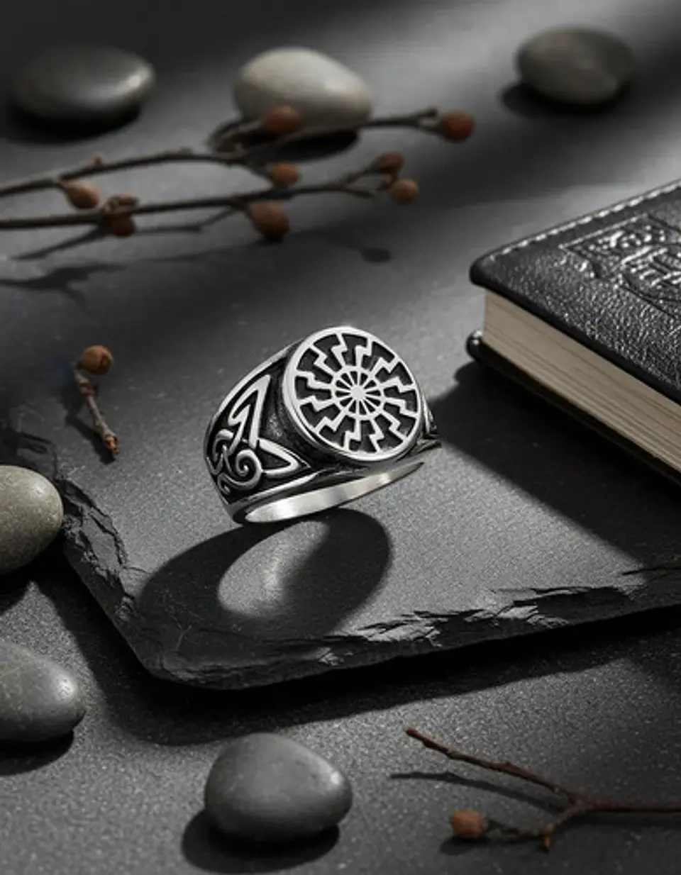 Anillo Para  Hombre Acero Color Plata Vikingo Rueda Solar 4