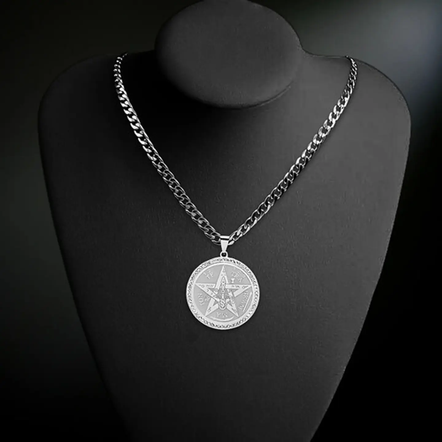 Collar Para Hombres Mujeres Medalla Tetragrámaton Pentagrama 15