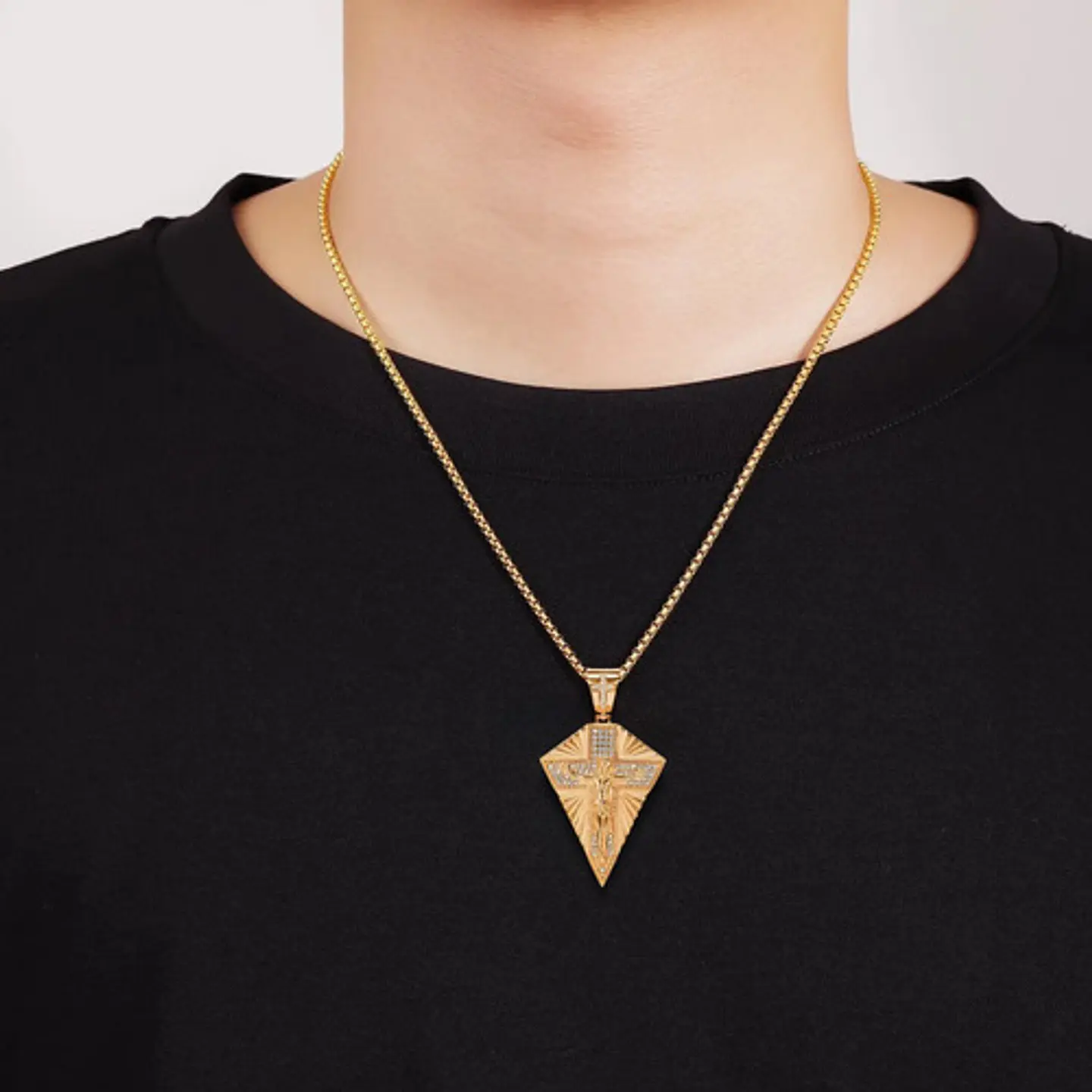 Collar Para Hombres Con Dije Cruz De Jesús Color Oro Hip Hop Dorado 8