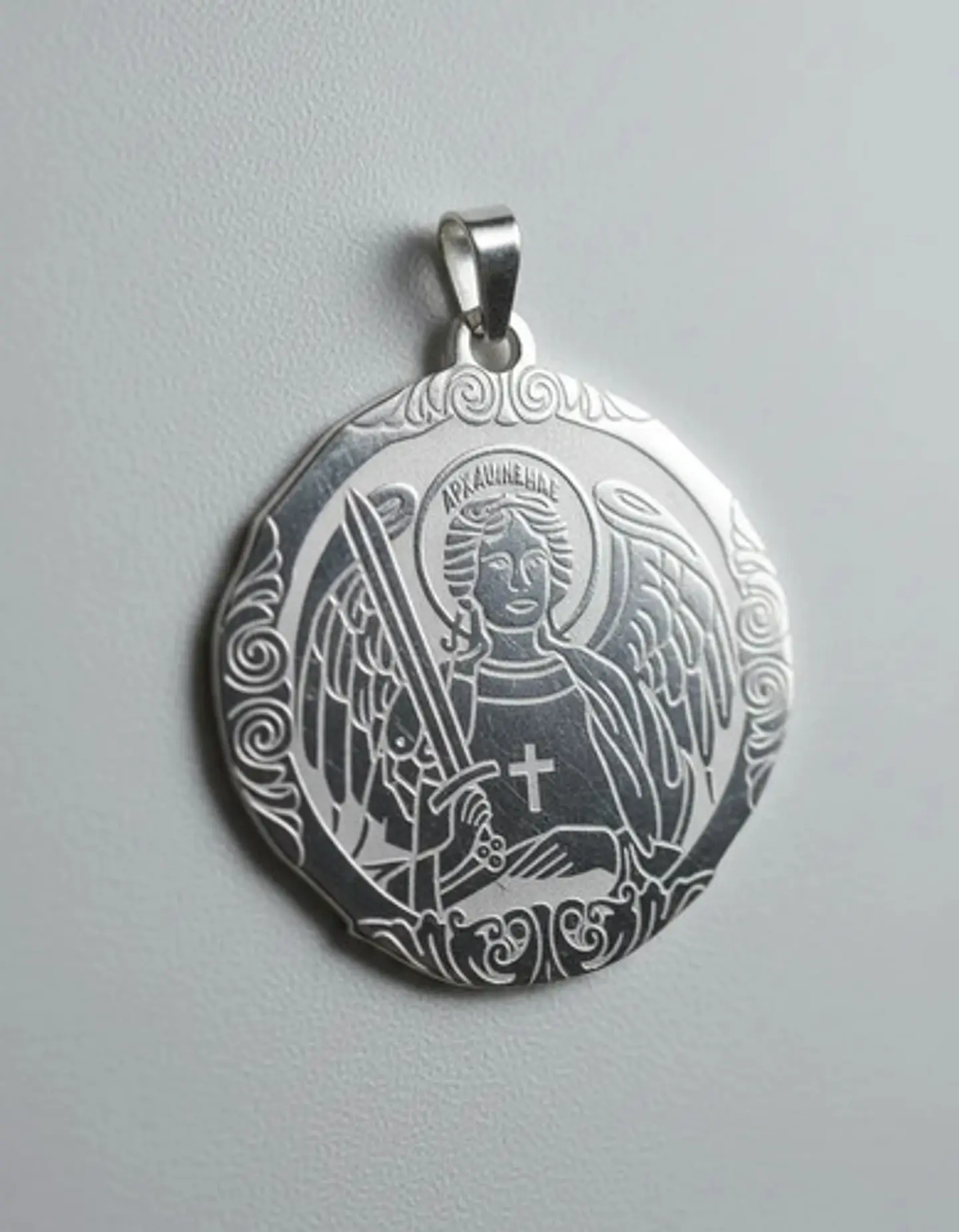Set 2 Dijes Para Hombre Y Mujer San Miguel Arcángel Amuletos 14