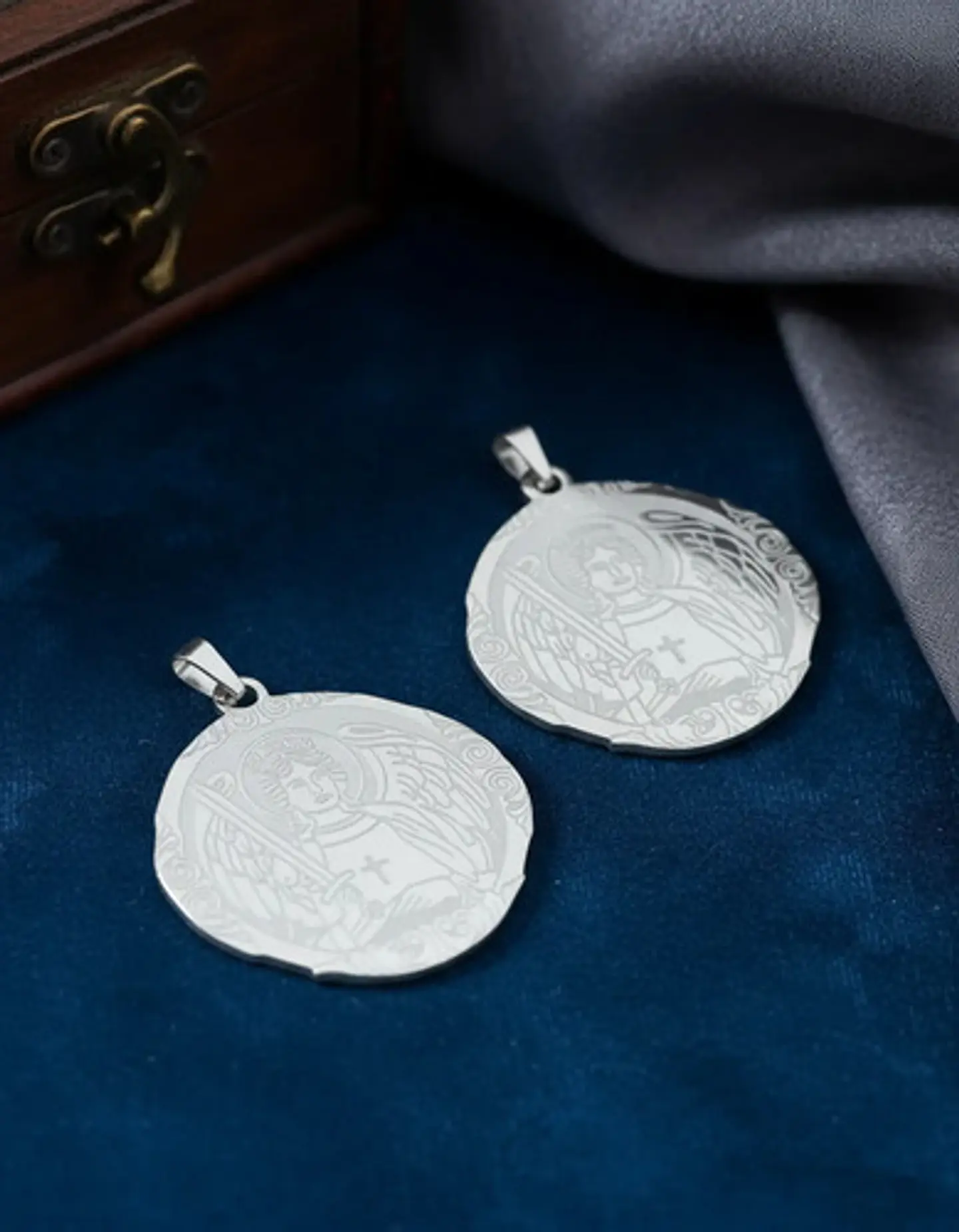 Set 2 Dijes Para Hombre Y Mujer San Miguel Arcángel Amuletos 15