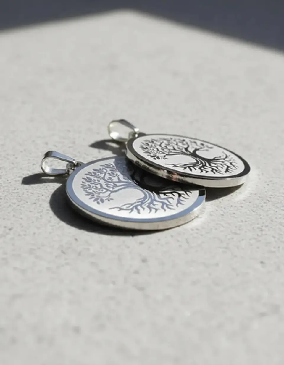 Set De 2 Dijes Para Hombre Y Mujer Medallas Árbol De La Vida 12