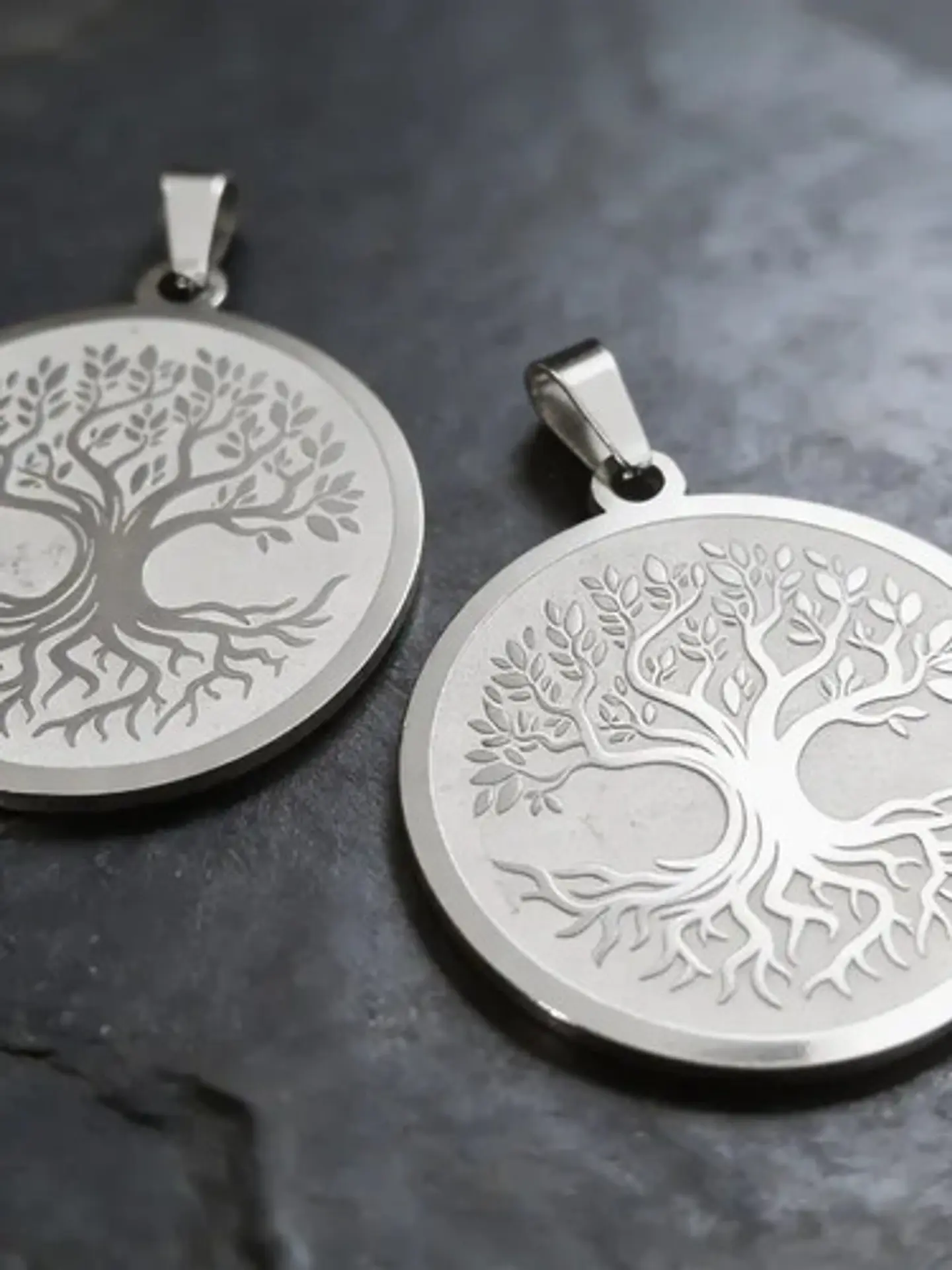 Set De 2 Dijes Para Hombre Y Mujer Medallas Árbol De La Vida 17