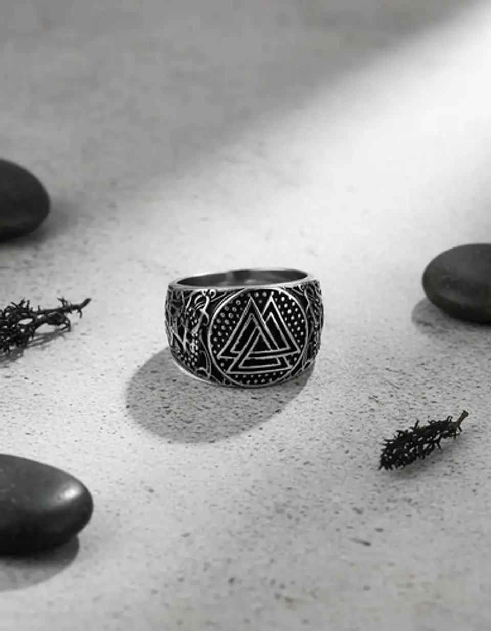 Anillo Para Hombres Vikingo Valknut De Acero Color Plata 8