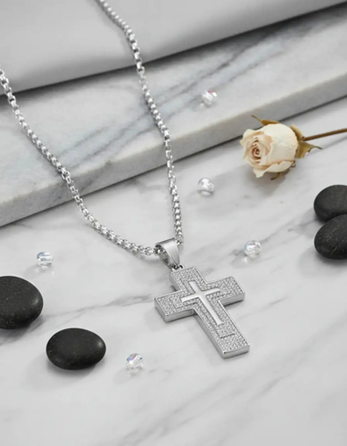 Collar Para Hombres Dije Con Piedras Cruz Brillante De Acero 12