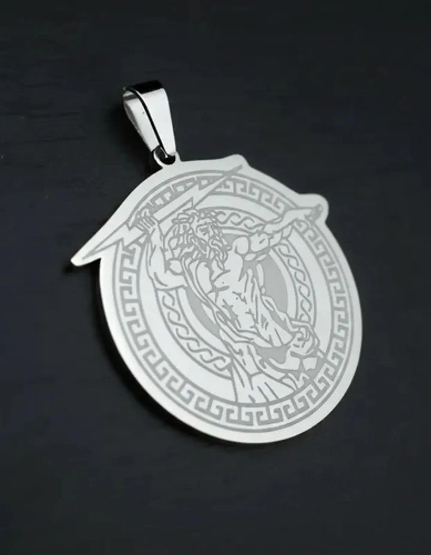 Set 2 Dijes Para Hombre Y Mujer Medallas Zeus Trueno Griego 17