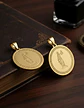 Set 2 Dijes Diosa Themis Justicia Acero Colgantes Color Oro - Miniatura 3