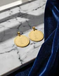 Set 2 Dijes Diosa Themis Justicia Acero Colgantes Color Oro - Miniatura 6
