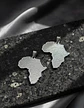 Set De 2 Dijes Para Hombre Y Mujer Mapa De África Geométrico - Miniatura 14