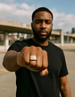 Anillo Para Hombre Hip Hop Clásico Pavé Piedras Color Oro - Miniatura 9
