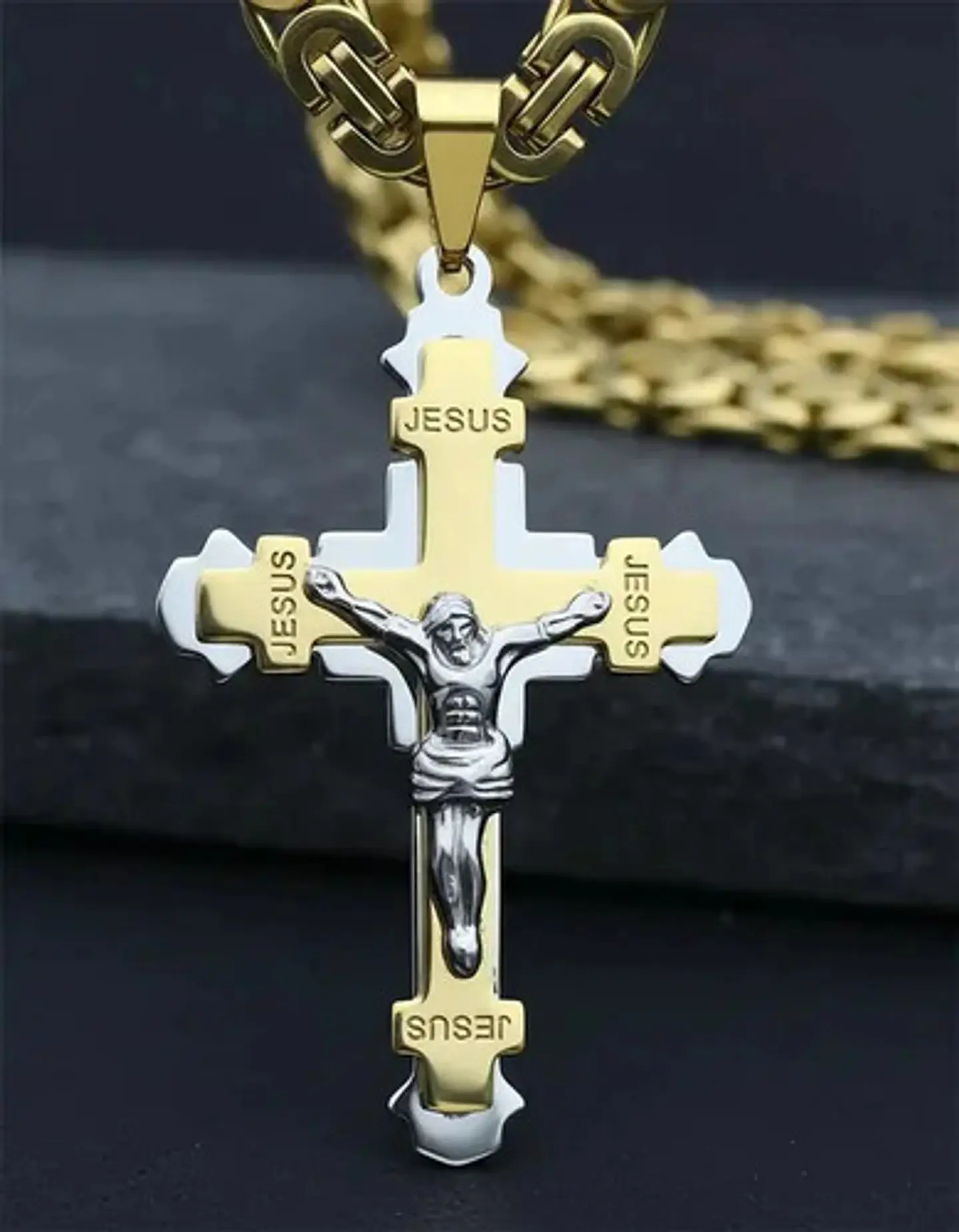 Gran Collar Para Hombres Dije Cruz Jesus De Acero Color Oro 6