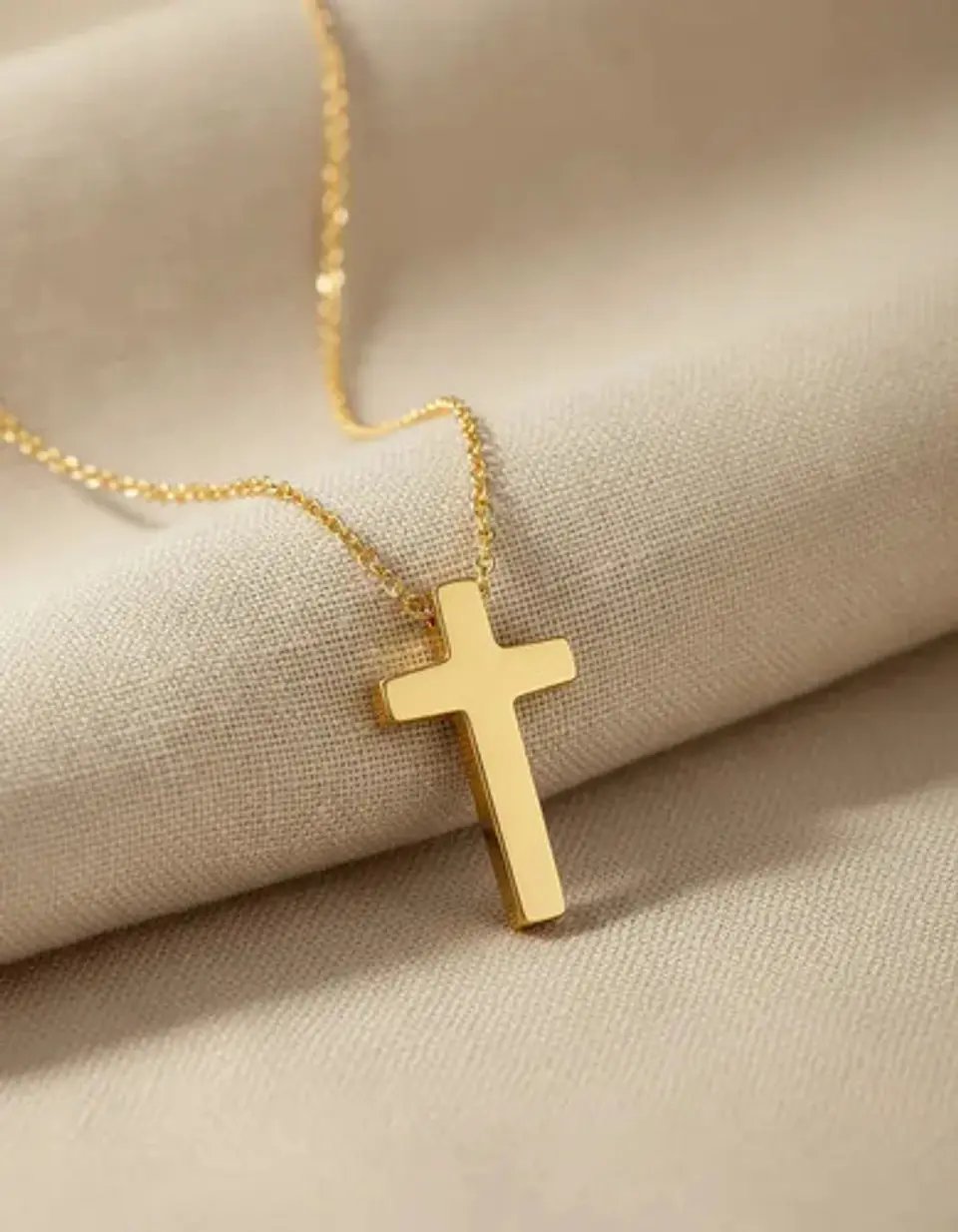 Collar Para Mujeres Dije Minimalista Cruz Acero De Color Oro 4