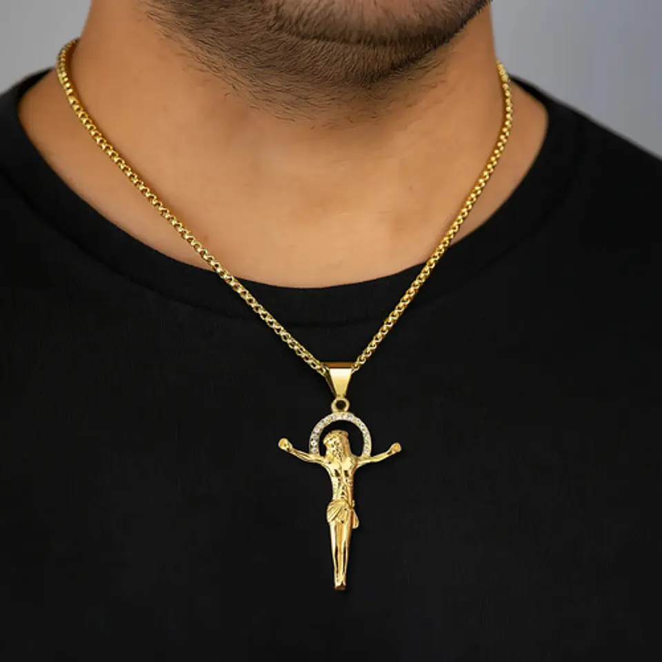 Collar Para Hombres Dije Crucifijo Con Piedras Cz Color Oro 3