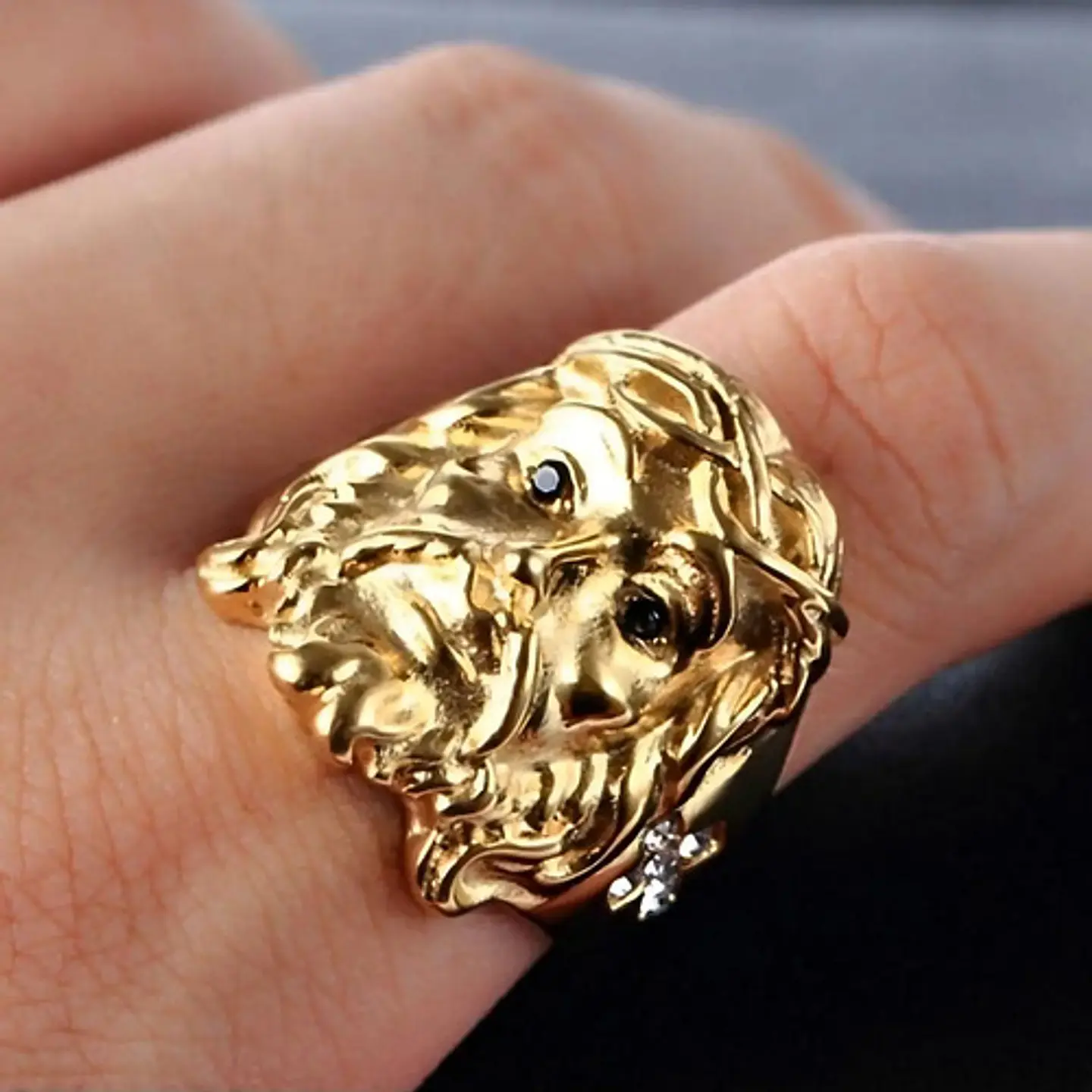 Anillo Hip Hop Para Hombre Rostro Jesús Y Piedras Color Oro 7