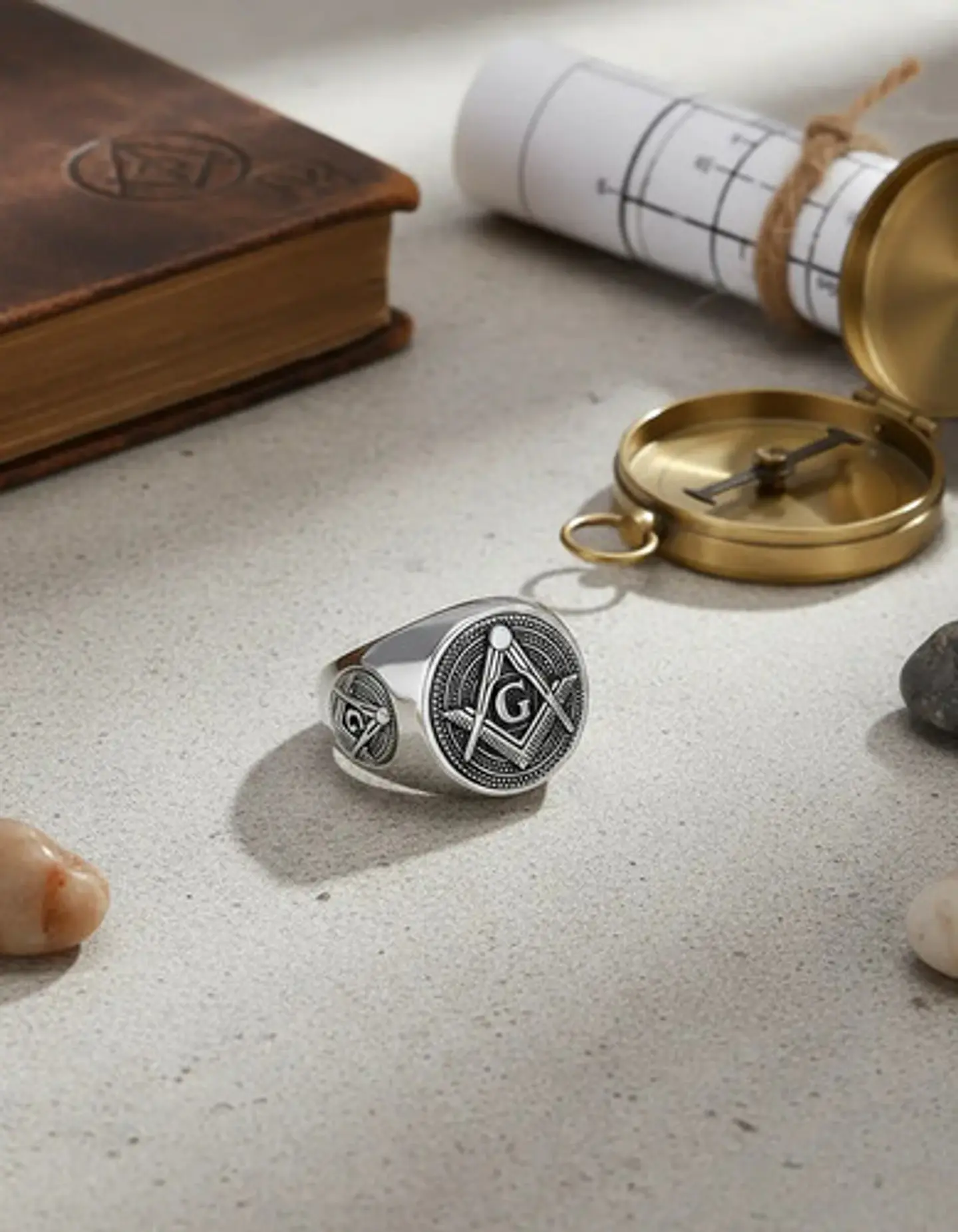 Anillo Para Hombre Simbolo Mason Escuadra Color Plata Acero 6