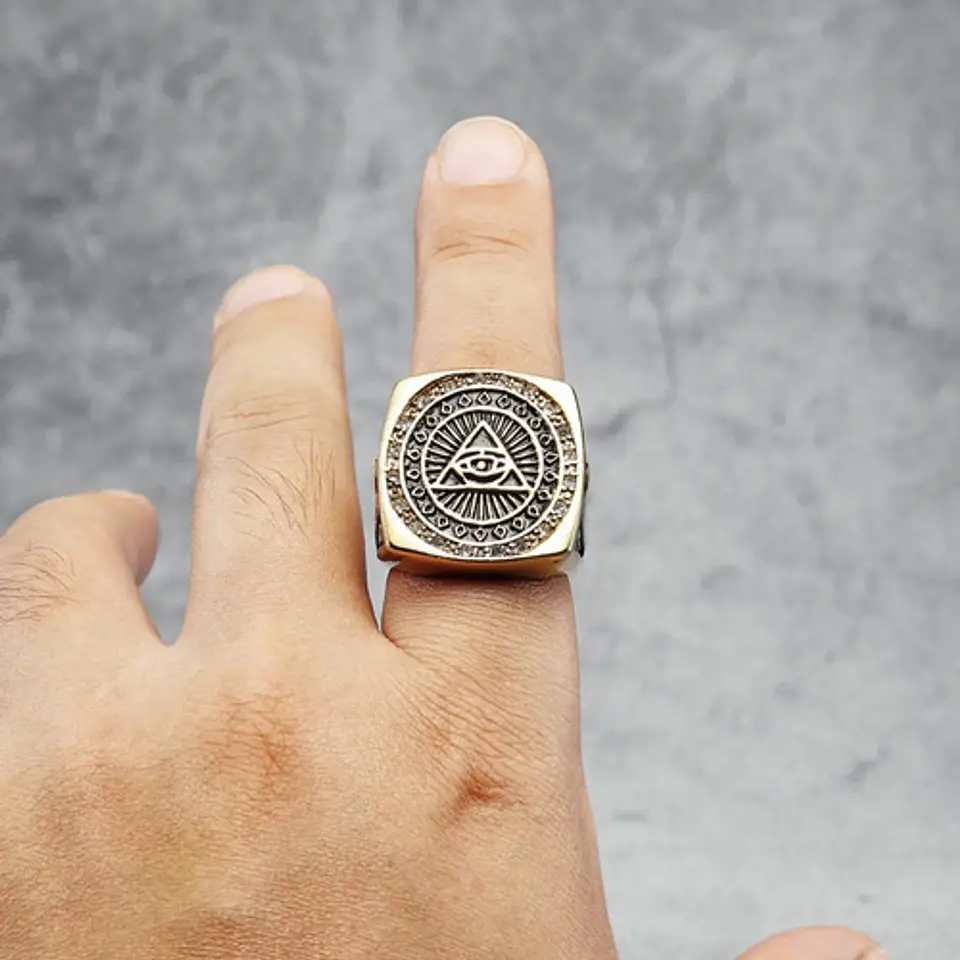 Gran Anillo Para Hombres Illuminati Novus Mason Color Oro 10