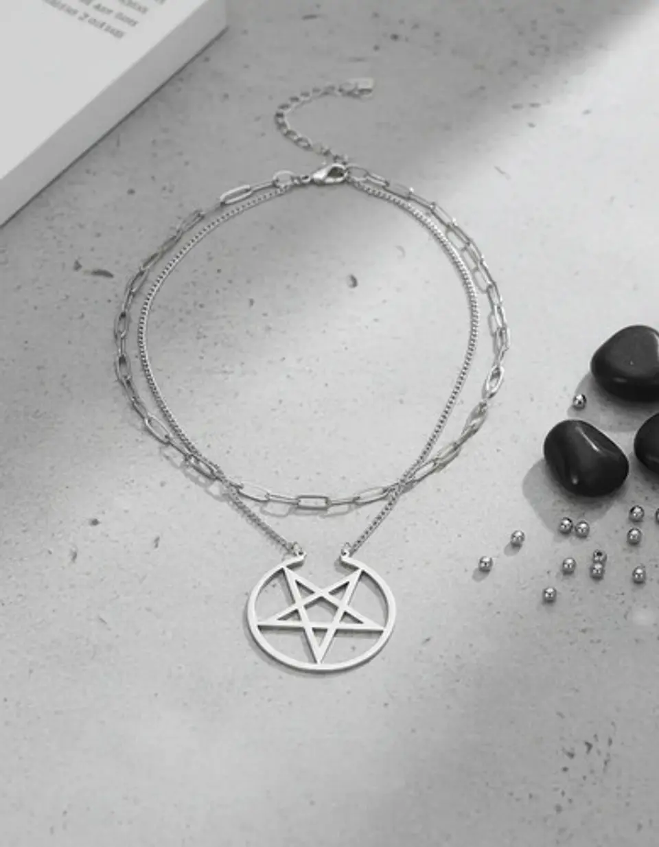 Collar Doble Cadena Para Mujer Con Dije Pentagrama De Acero 9