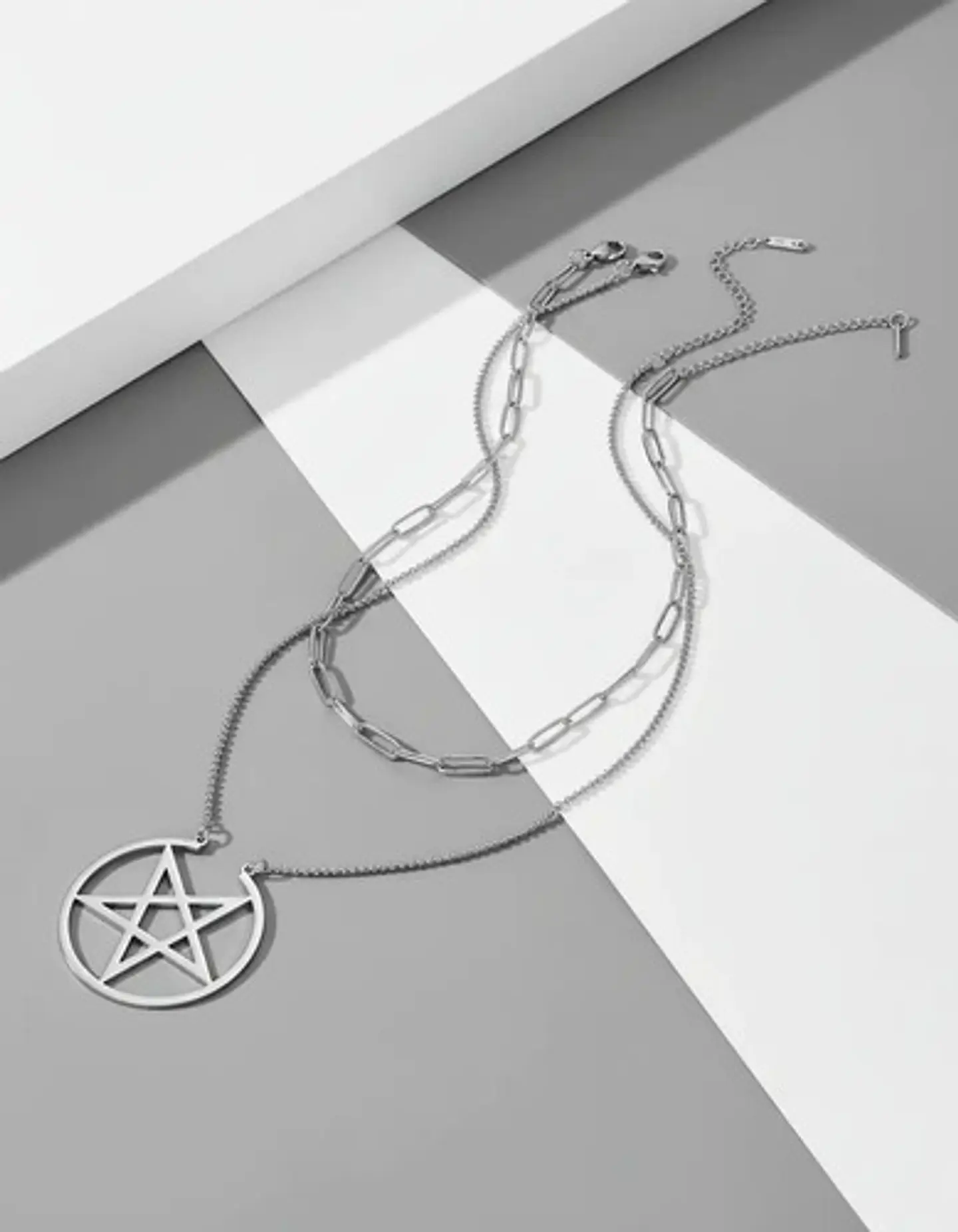 Collar Doble Cadena Para Mujer Con Dije Pentagrama De Acero 10