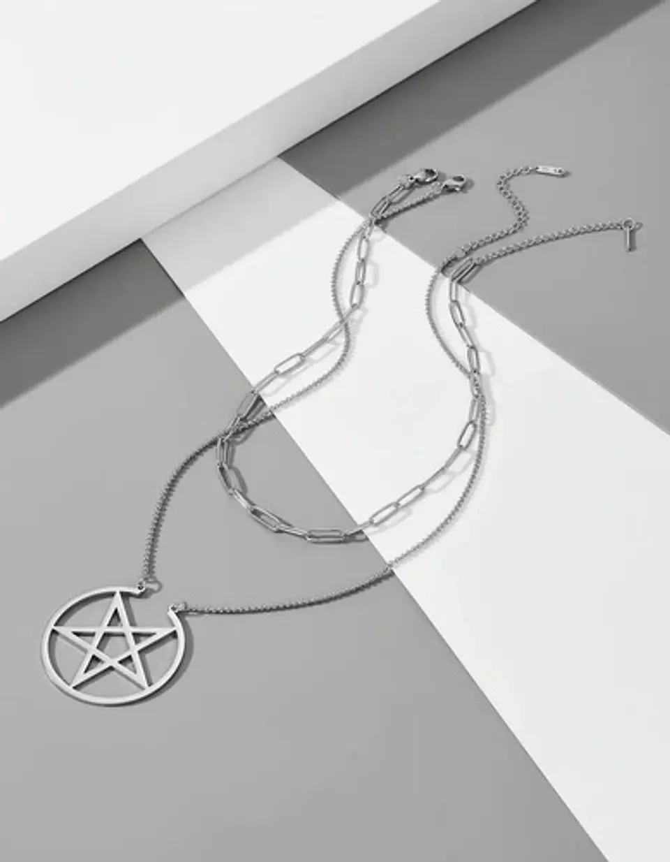Collar Doble Cadena Para Mujer Con Dije Pentagrama De Acero 10