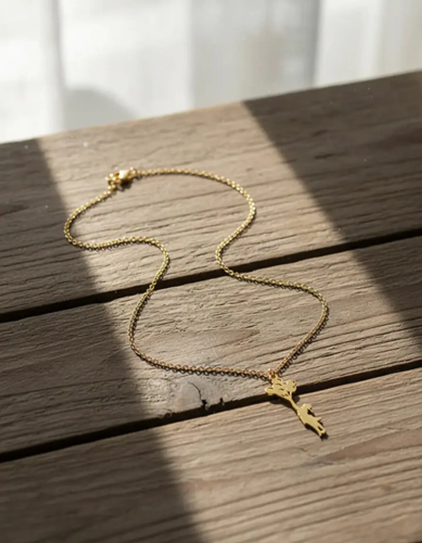 Collar Delicado En Acero Para Mujeres Dije Niña Con Globos 5