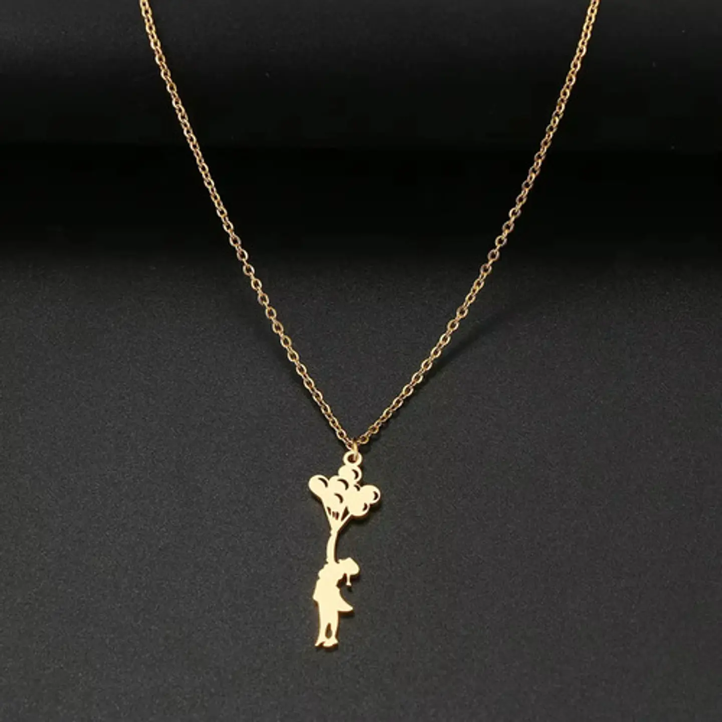 Collar Delicado En Acero Para Mujeres Dije Niña Con Globos 9