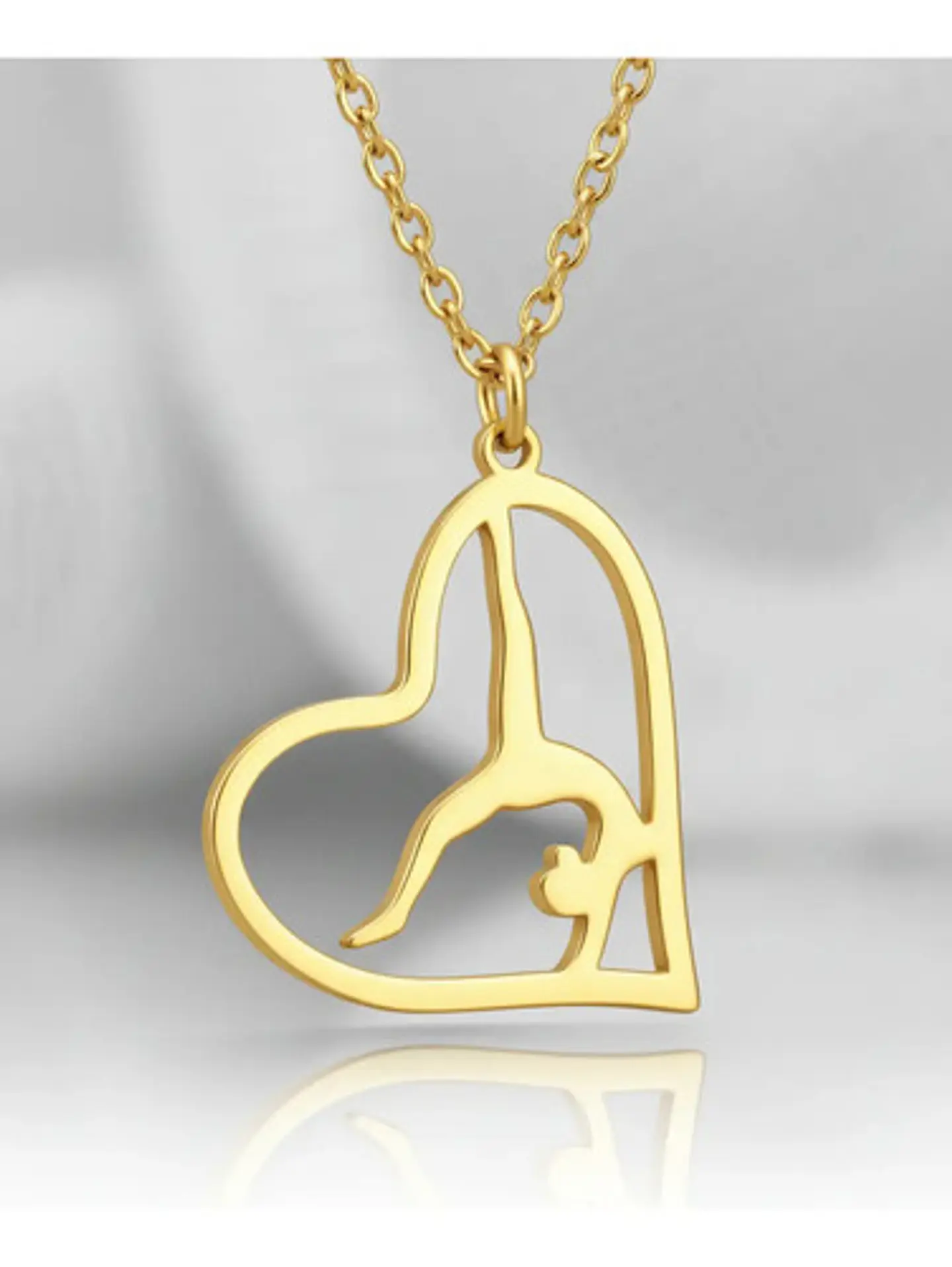 Collar Para Mujeres Dije Corazón Gimnasta De Acero Color Oro 2