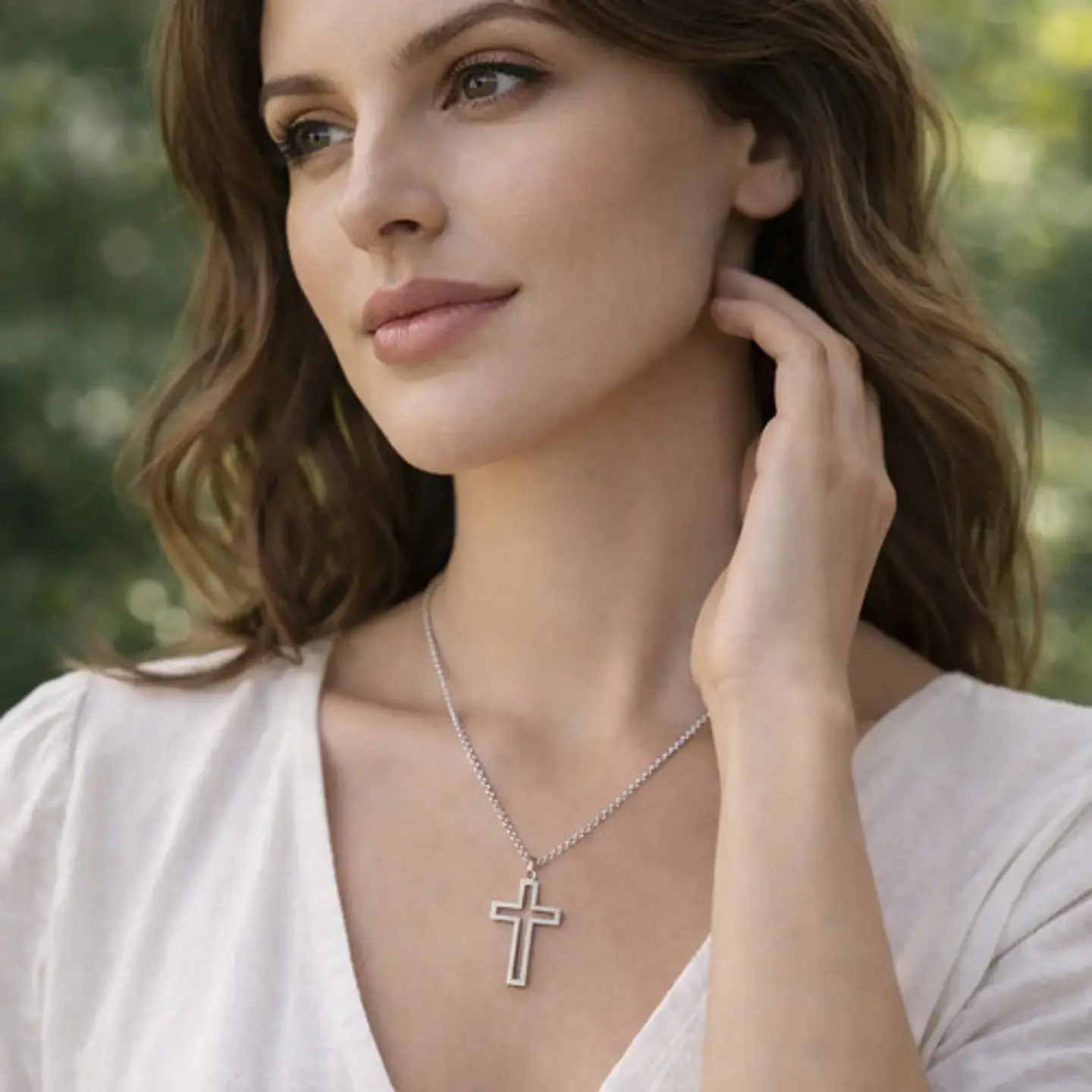 Collar Para Hombre Y Mujer Dije Cruz Hueca Acero Color Oro 12