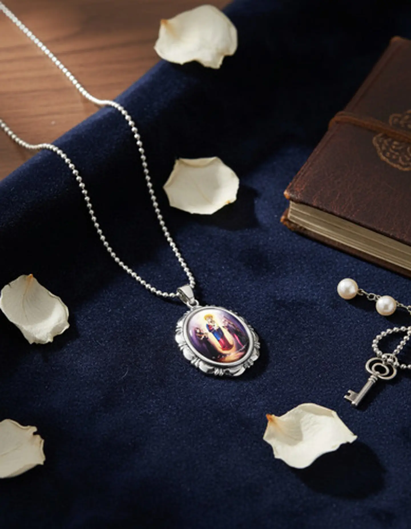 Collar Para Hombres Mujeres Dije Medallón De La Virgen María 21