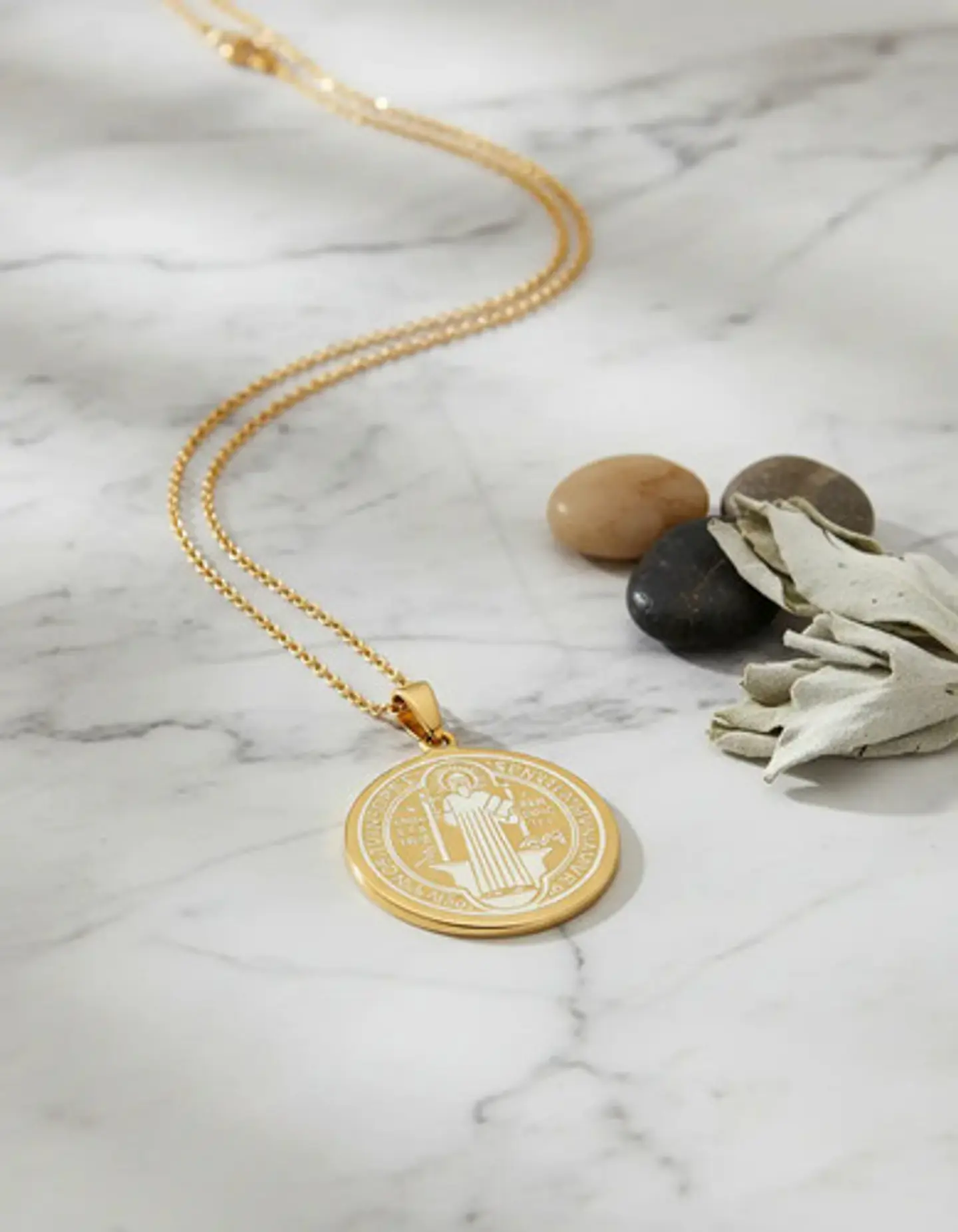 Collar Para Hombre Mujer Dije Medalla San Benito Doble Cara 2