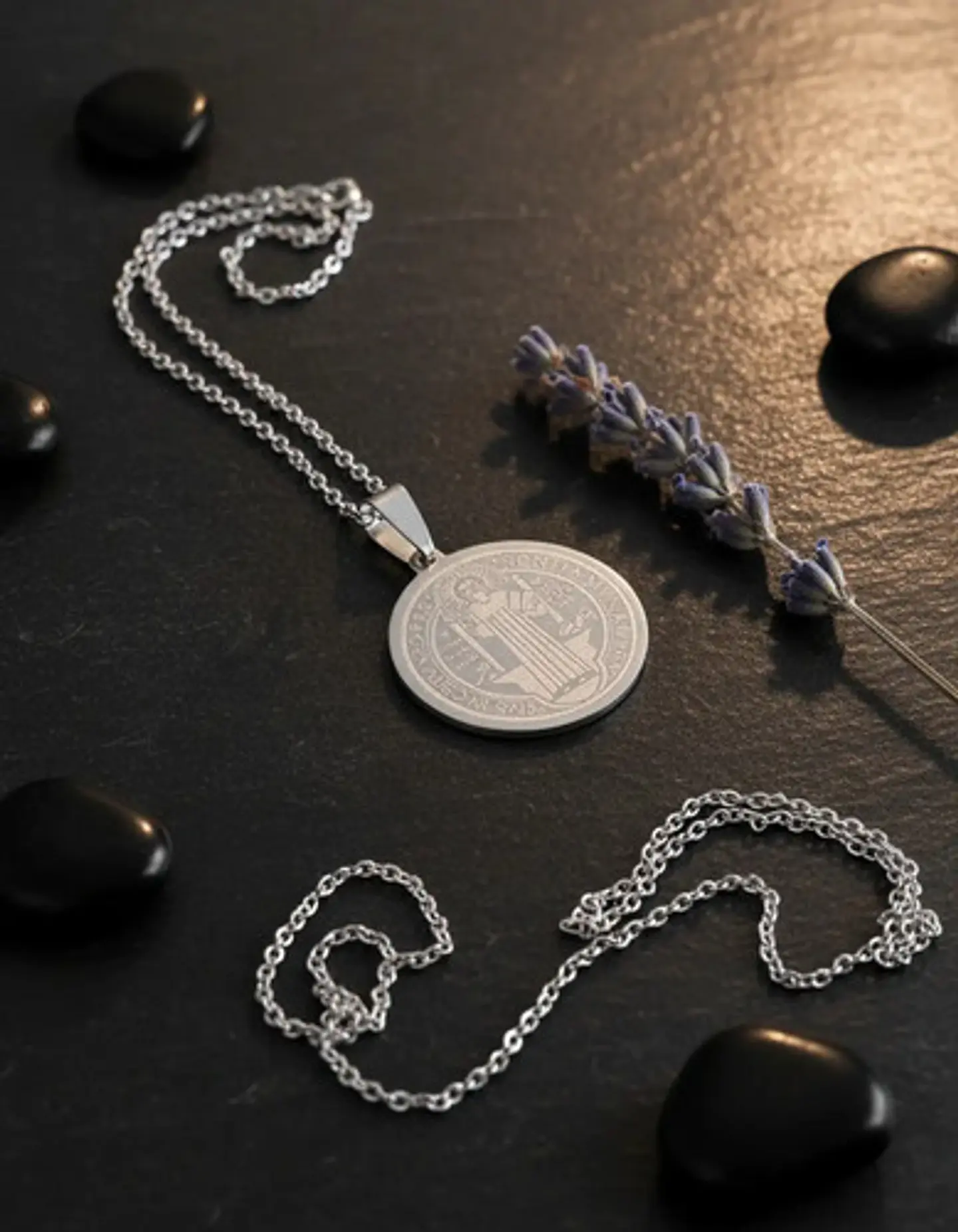 Collar Para Hombre Mujer Dije Medalla San Benito Doble Cara 22