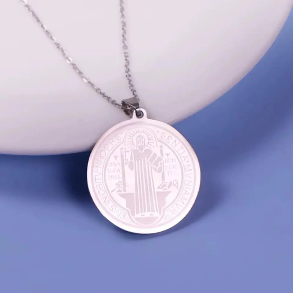 Collar Para Hombre Mujer Dije Medalla San Benito Doble Cara 24