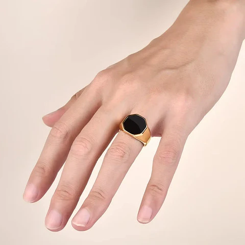 Anillo Octagonal Para Hombre Y Mujer Color Oro De Acero