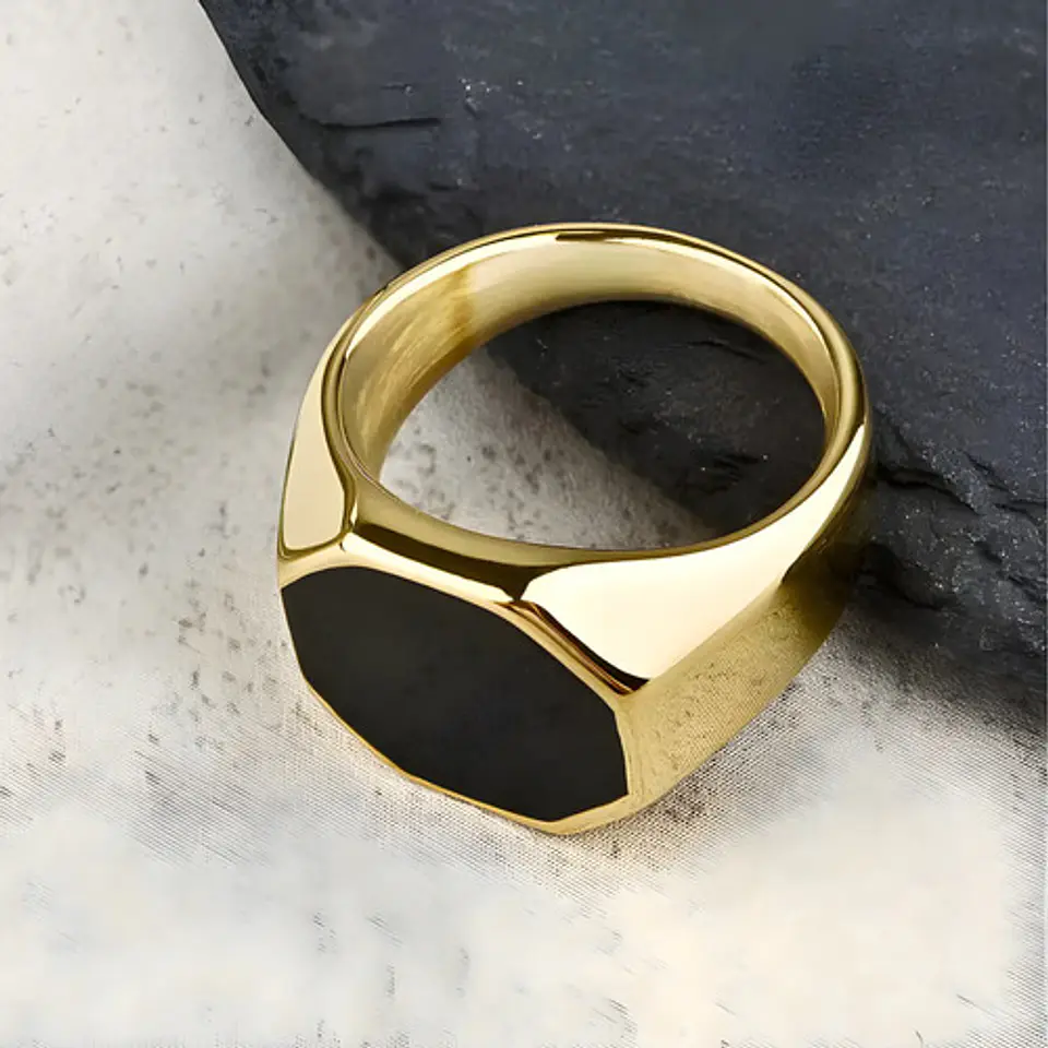 Anillo Octagonal Para Hombre Y Mujer Color Oro De Acero 4