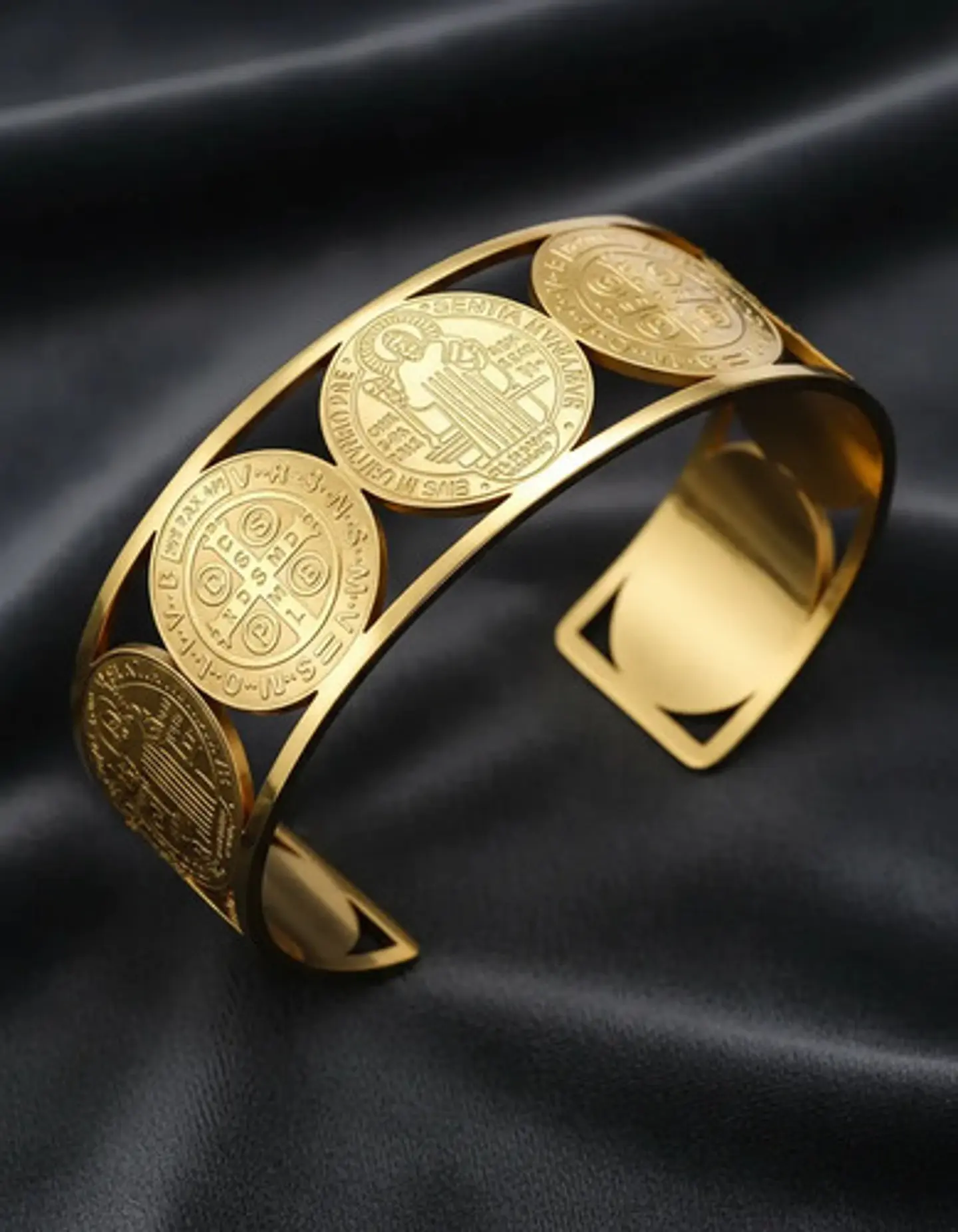 Pulsera Para Hombre Y Mujer Brazalete Medallas De San Benito 10