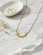 Collar De Acero Color Oro Para Mujeres Dije Rayos De Sol - Miniatura 2