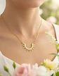 Collar De Acero Color Oro Para Mujeres Dije Rayos De Sol - Miniatura 7