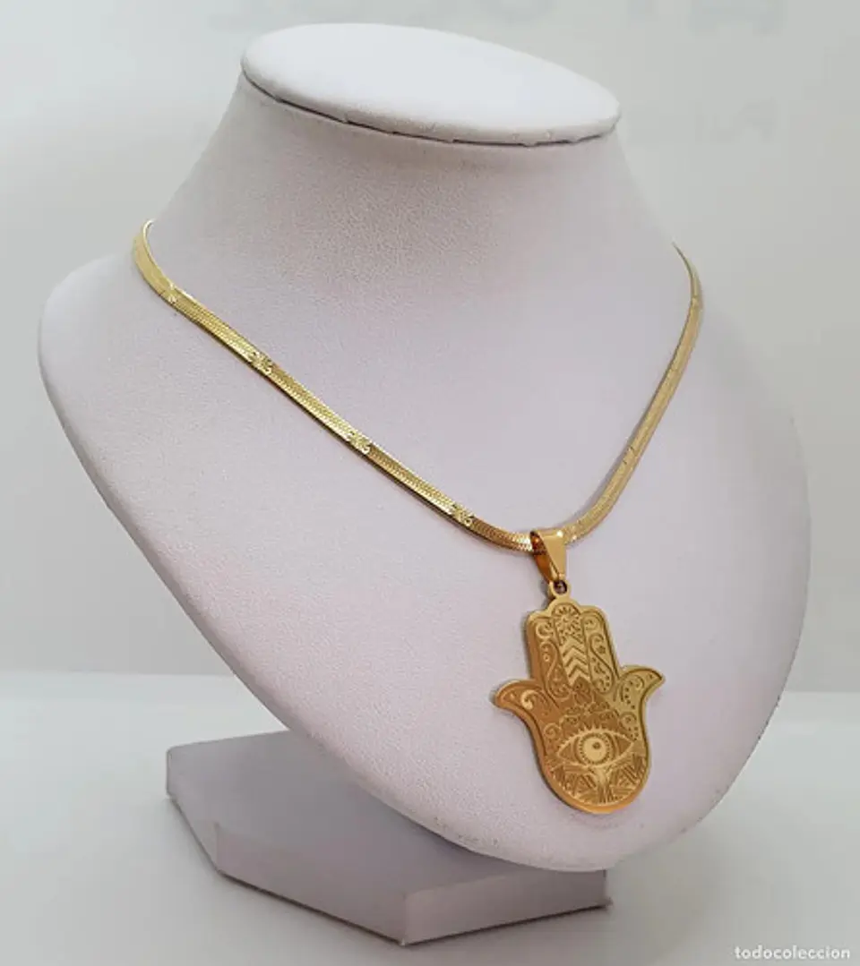 Collar Acero Color Oro Para Hombre Mujer Dije Mano De Fátima 11