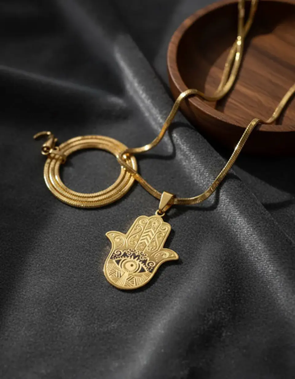 Collar Acero Color Oro Para Hombre Mujer Dije Mano De Fátima 14