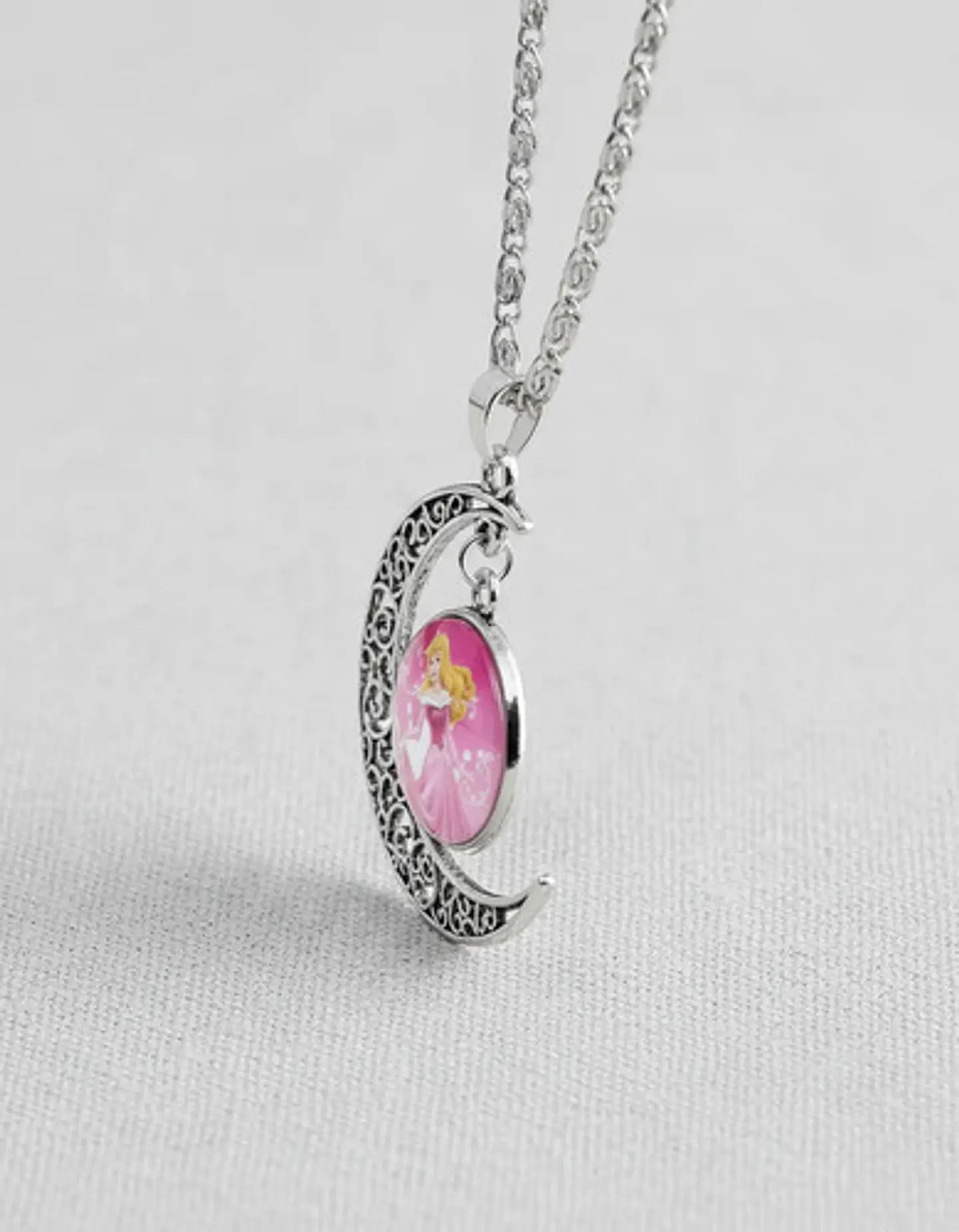 Collar Para Mujeres Niñas Dije Luna Cabujón Princesa Aurora 2