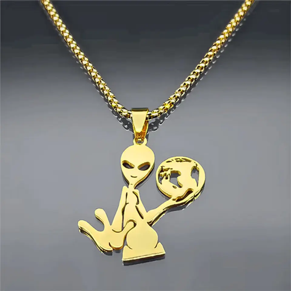 Collar Acero Color Oro Para Hombre Mujer Dije Alienígena Y2k 3