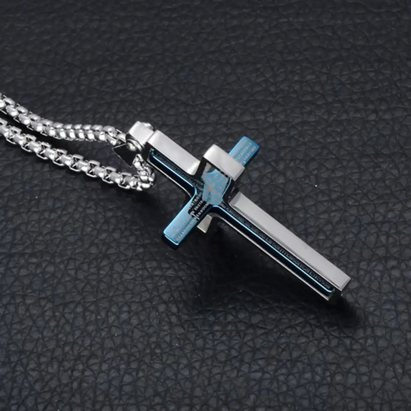 Collar Para Hombre Y Mujer Dije Cruz Giratoria Con Escritura 16