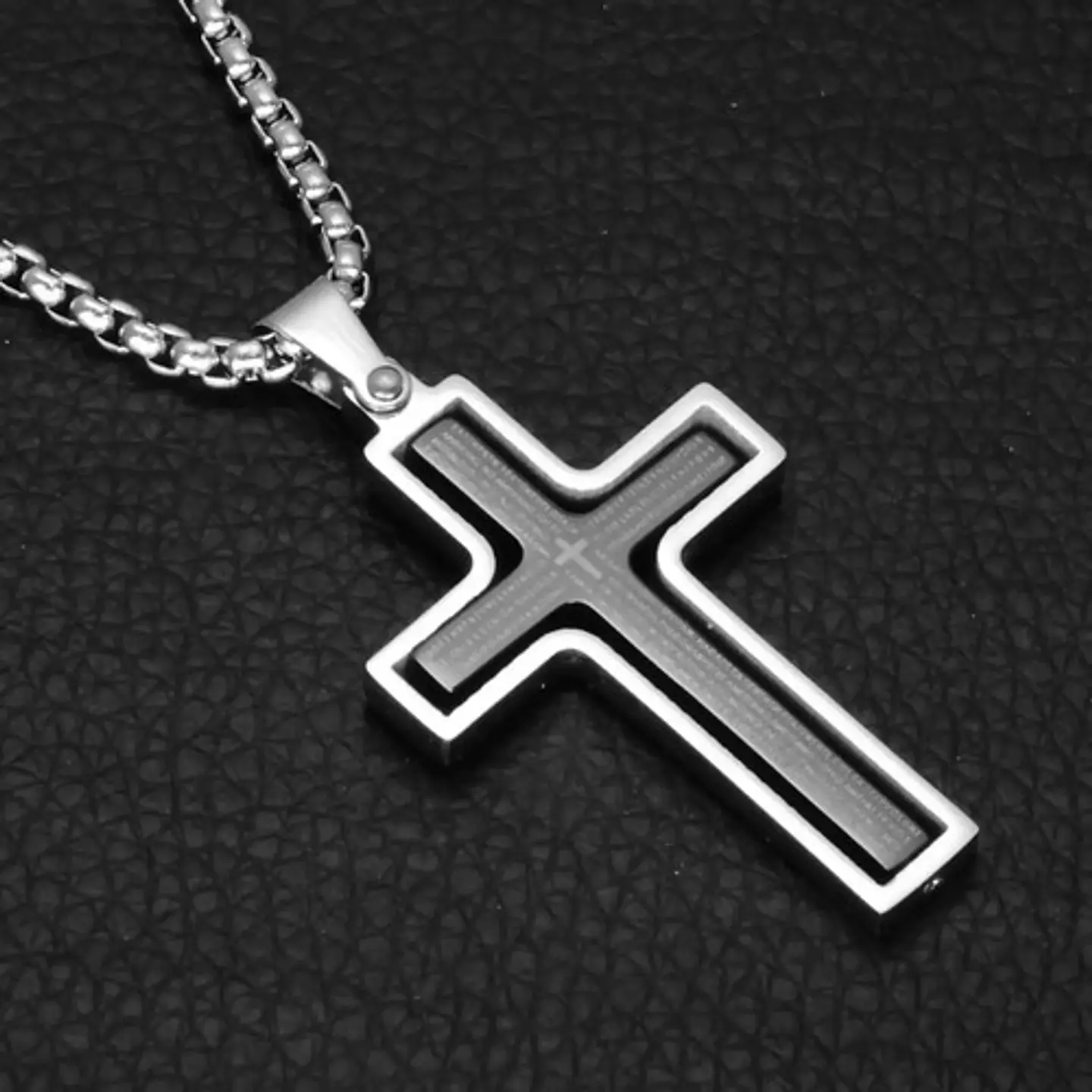 Collar Para Hombre Y Mujer Dije Cruz Giratoria Con Escritura 28