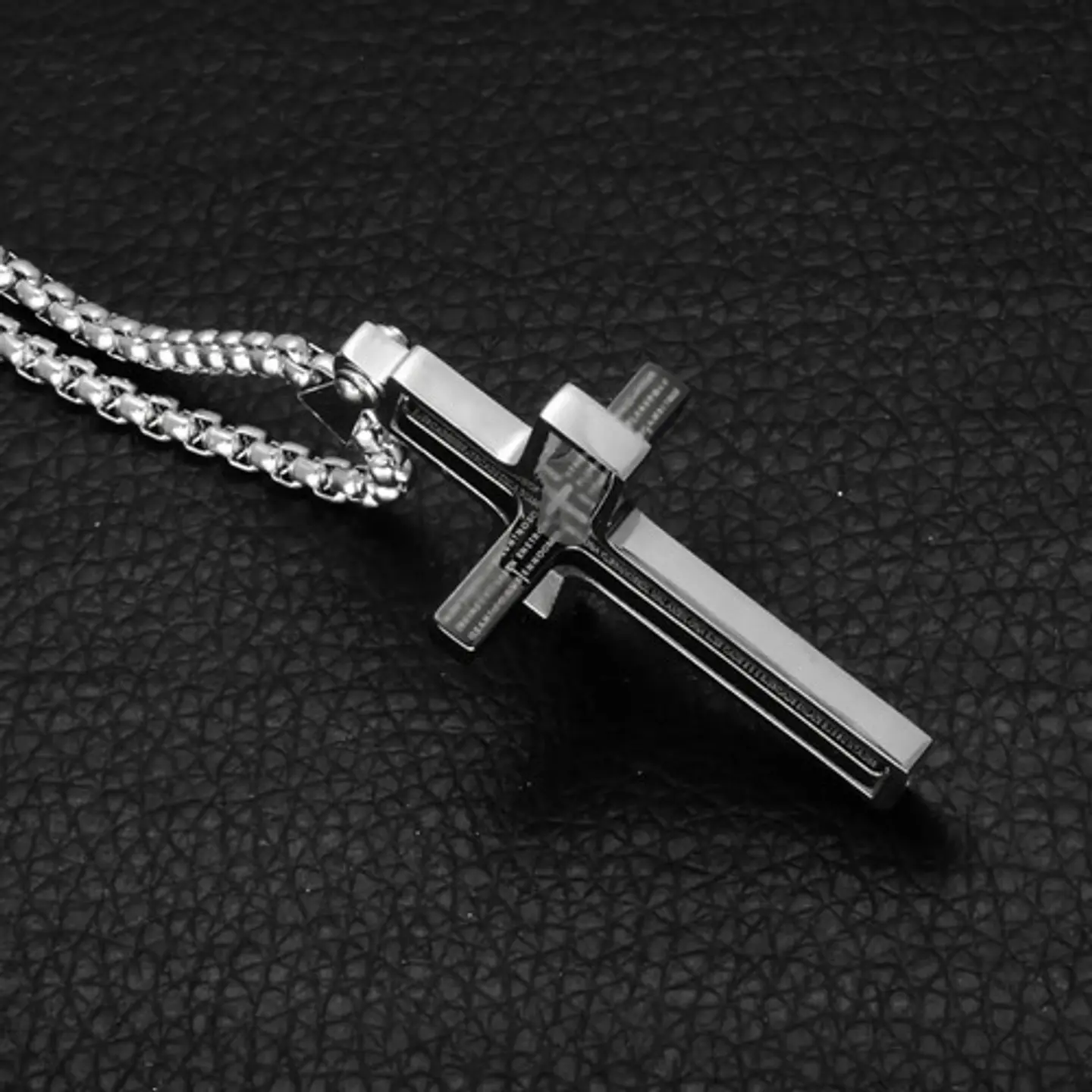 Collar Para Hombre Y Mujer Dije Cruz Giratoria Con Escritura 29